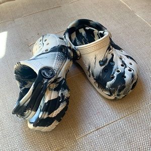 Crocs marble unisex toddler black white